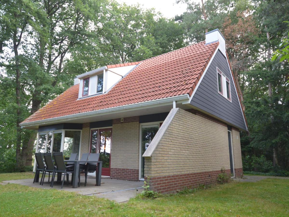 Cosy Holiday Home With Terrace Near Natural Park In Lemele Eksteriør billede